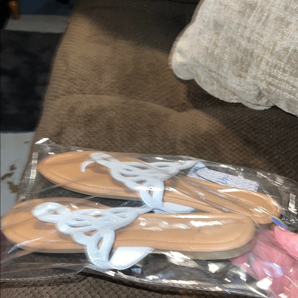 Women's White Sandals - Picture 4 of 4
